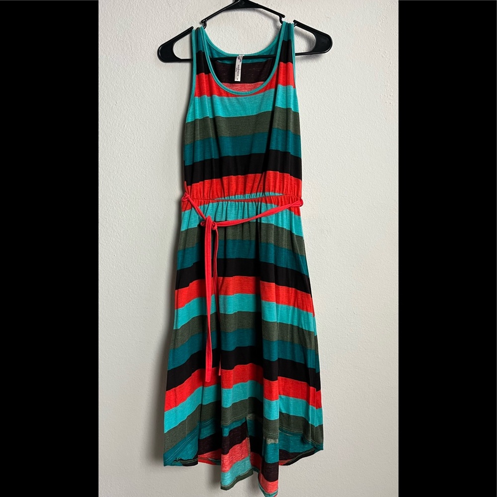 ANDREA MISSY COLORFUL MULTICOLOR STRIPED SLEEVELESS DRESS SIZE SMALL PREOWNED